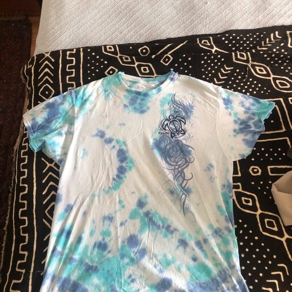 Hawaii Tie Dye Graphic Tee - Picture 6 of 7